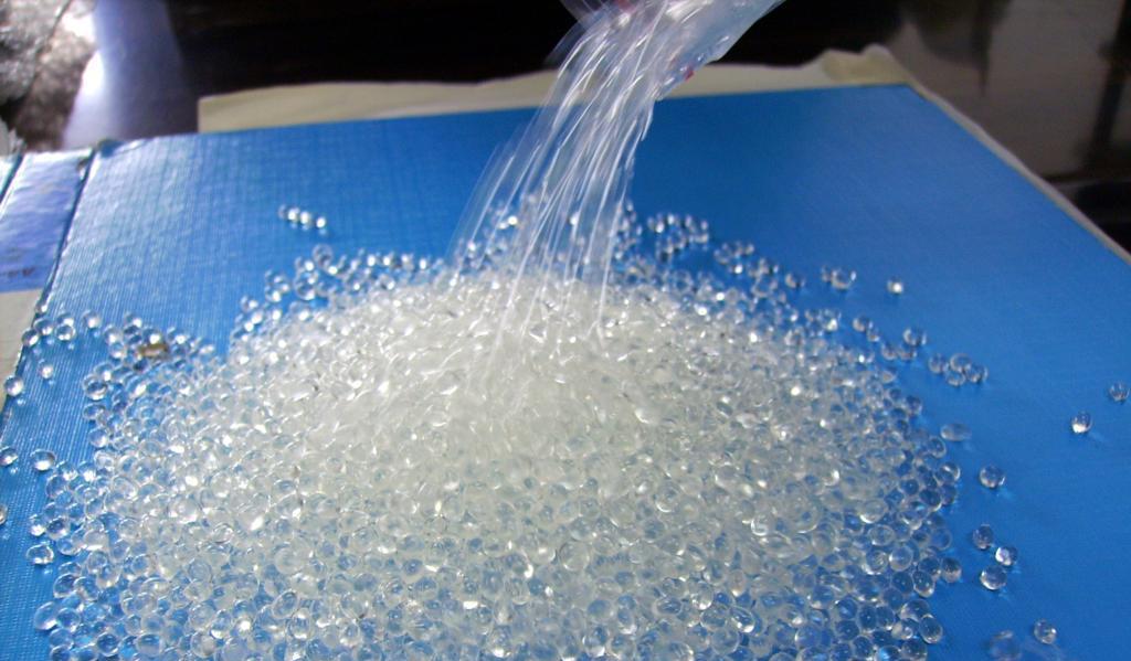聚氨酯微发泡珠粒技术通过鉴定来自中国塑料加工工业协会,中科院化学
